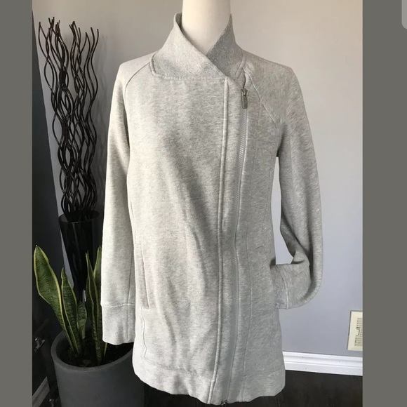 Lululemon Back To It Wrap Sz 2 Cozy and Warm - Picture 2 of 8